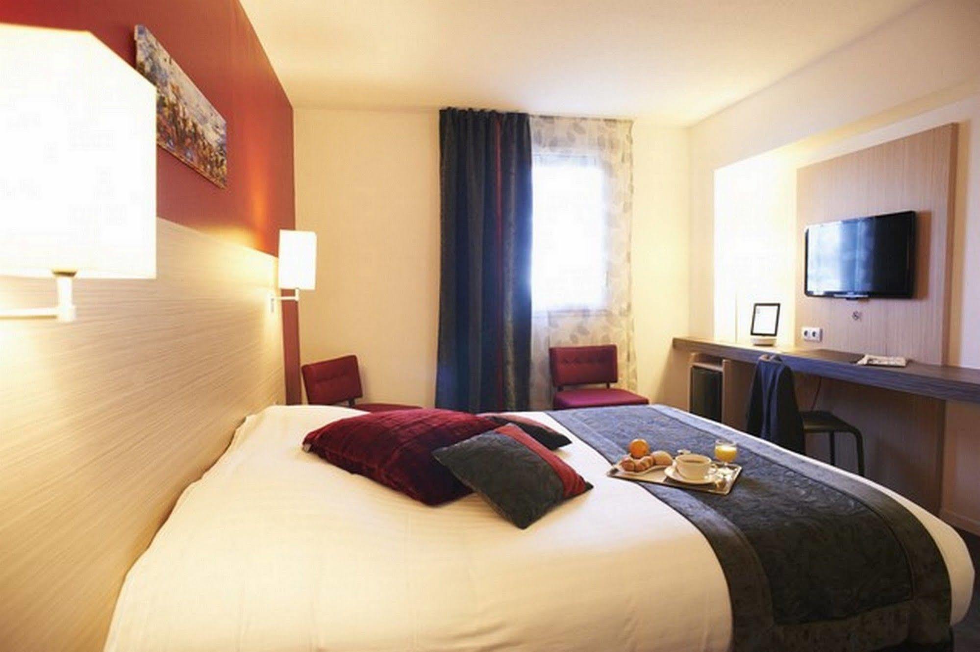 Hotel Restaurant Du Parc Saumur Logis Elegance Zewnętrze zdjęcie